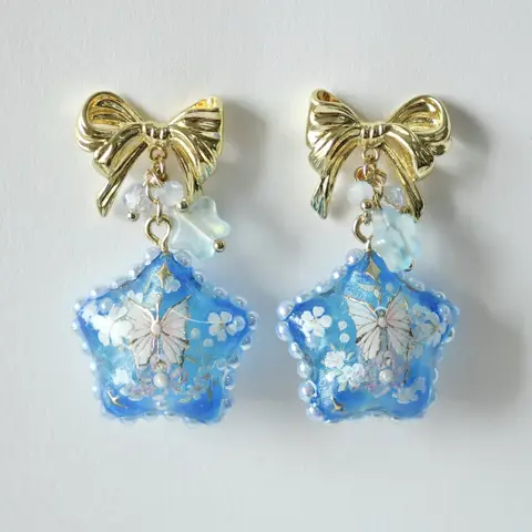 ต่างหูดาว Melody Blue