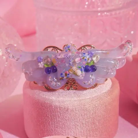 กิ๊บปีก Icy Blueberry