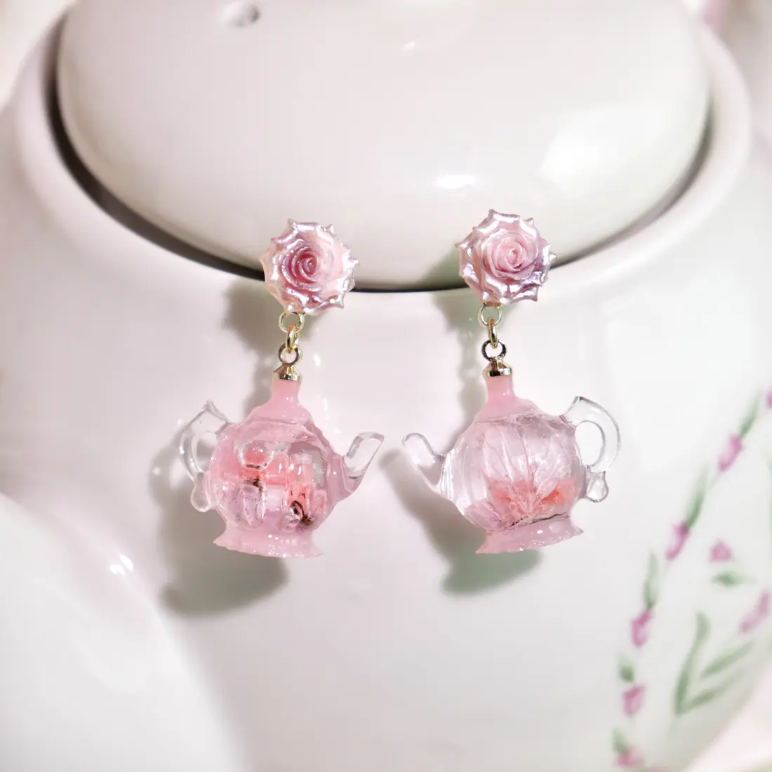 ต่างหูกาชากุหลาบชมพู Bunny x Floral Teapot ต่างหู MIMEAR