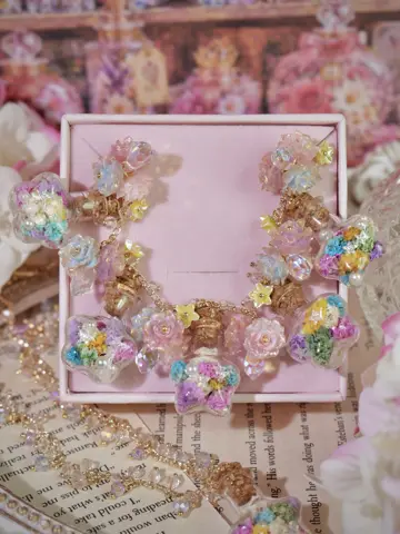 ข้อมือ Blooming Potion โหลดาวดอกไม้ปรุงยา