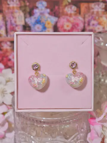 ต่างหูหัวใจพาสเทลสวนดอกไม้กระต่ายขาว