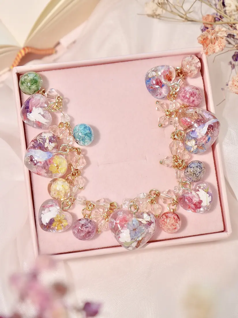 ข้อมือหัวใจผลิบาน My Heart Blooms โทนชมพูหวาน สร้อยข้อมือ MIMEAR