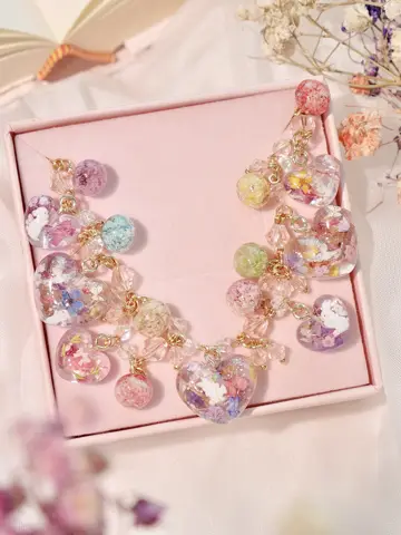 ข้อมือหัวใจผลิบาน My Heart Blooms โทนชมพูม่วงอ่อน