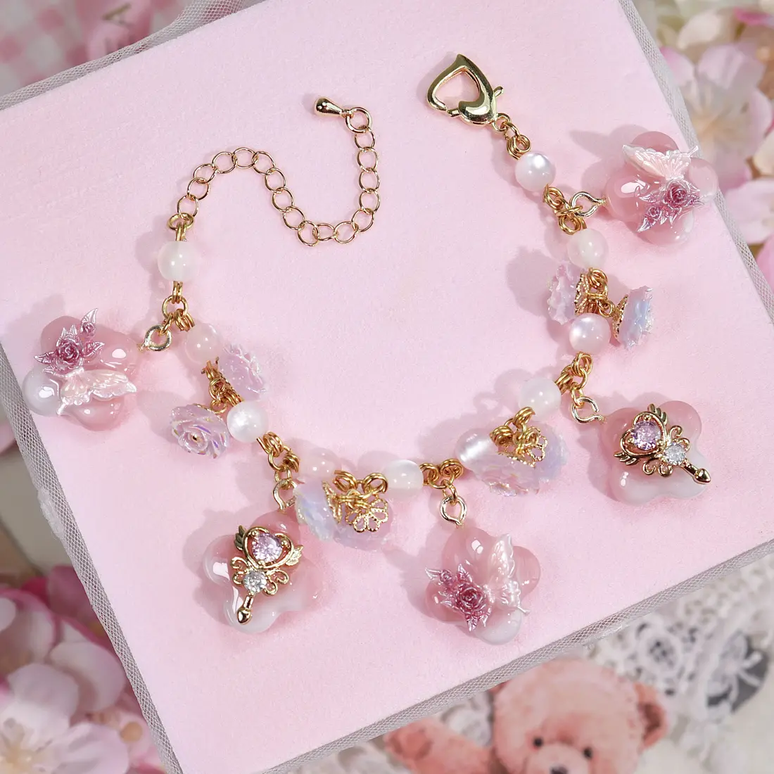 ข้อมือทรงใบโคลเวอร์ผีเสื้อชมพู สร้อยข้อมือ MIMEAR