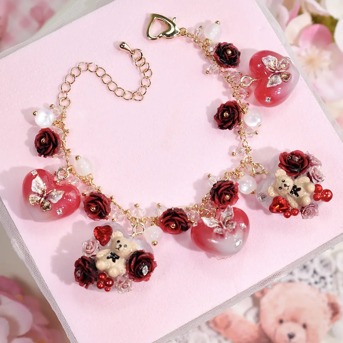 ข้อมือใจหมีผีเสื้อกุหลาบแดง สร้อยข้อมือ MIMEAR