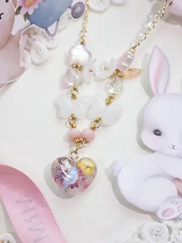 สร้อยคอใจใสดอกไม้จริงนกฟ้า