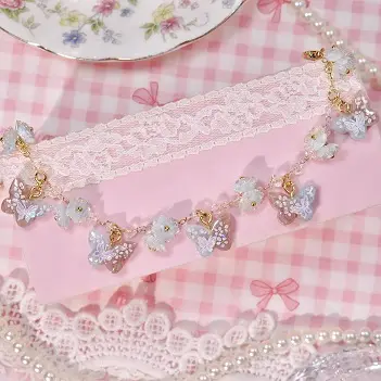 ข้อมือผีเสื้อฟ้าน้ำตาล