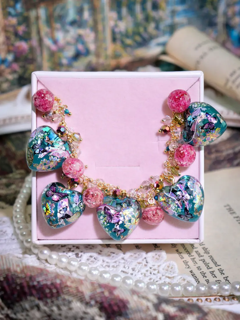 ข้อมือหัวใจมรกตผีเสื้อดอกไม้จริง สร้อยข้อมือ MIMEAR
