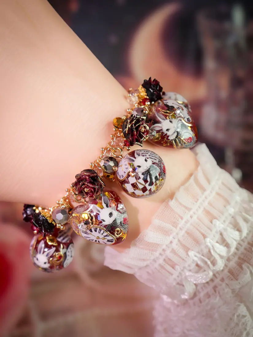 ข้อมือหัวใจกลมแดงดำกระต่ายนาฬิกา สร้อยข้อมือ MIMEAR